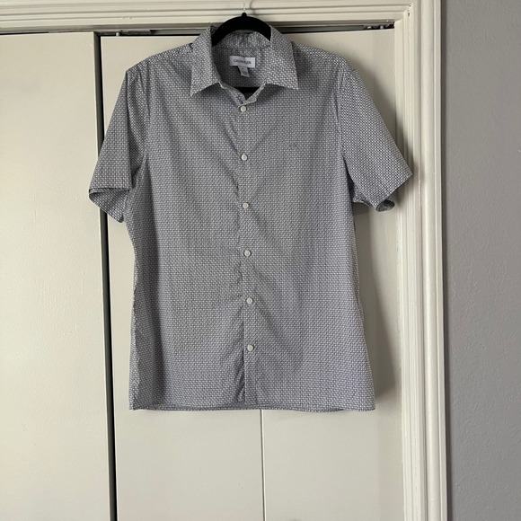 Calvin Klein Mens Short Sleeve Button Down Shirt Geometric Print - Picture 1 of 5